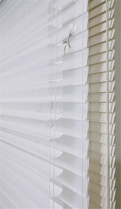 中網(wǎng)市場發(fā)布:億興裝飾材料研發(fā)、生產(chǎn)、銷售:"夢享簾"室內(nèi)、戶外、窗飾、智能遮陽產(chǎn)品